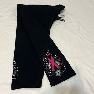Torrid Size 4 breast cancer awareness legging ￼